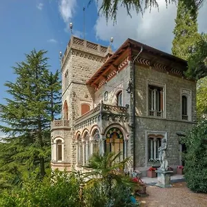 Il Parco E Gli Affreschi Apartment