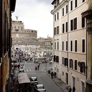 https://casa-de-fiori-apartments.it-romehotels.com